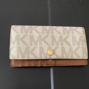 Michael Kors wallet